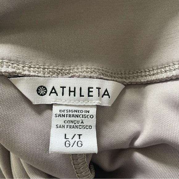 Athleta Seasoft Wide Leg Cropped Pants Size Large - Picture 15 of 16